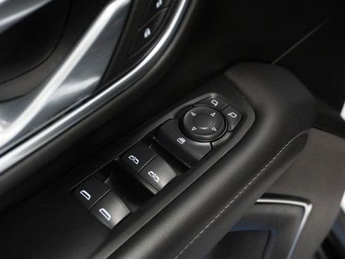 Used 2024 Chevrolet Tahoe LS image 15