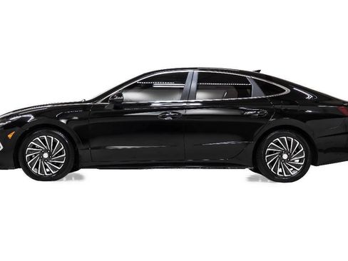 Used 2022 Hyundai Sonata Limited FWD image 4