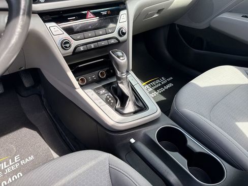 Used 2018 Hyundai Elantra Value Edition image 40