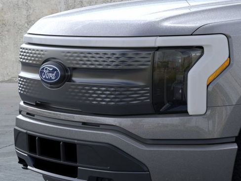 New 2025 Ford F150 Lightning XLT image 17