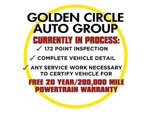 Used 2022 Ford Explorer XLT w/ Equipment Group 202A AWD/4WD image 2