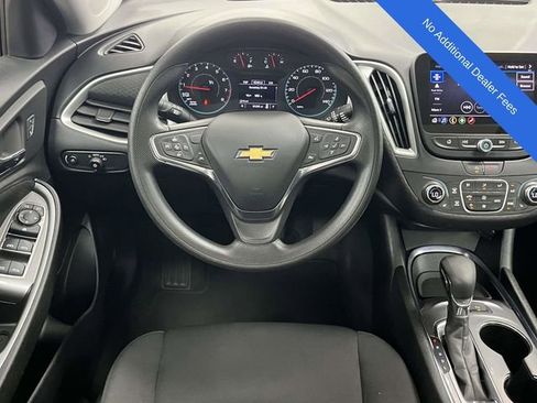 Used 2024 Chevrolet Malibu LT FWD image 20