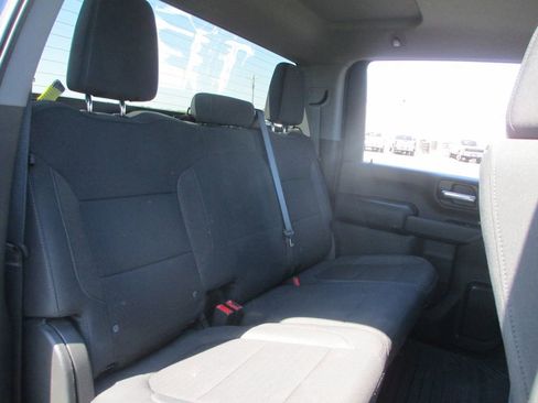 Used 2022 Chevrolet Silverado 3500 LT w/ Convenience Package image 21