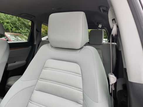 Used 2018 Honda CR-V EX image 11
