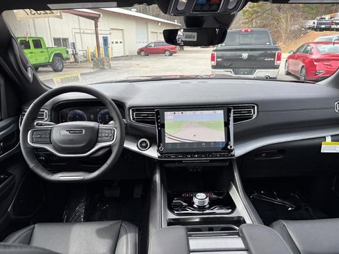 New 2026 Jeep Grand Wagoneer 4WD w/ Premium Group I image 6