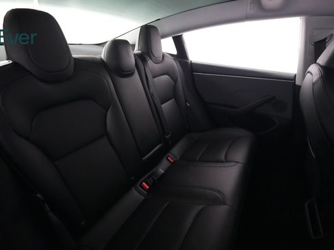 Used 2025 Tesla Model 3 Long Range RWD image 5