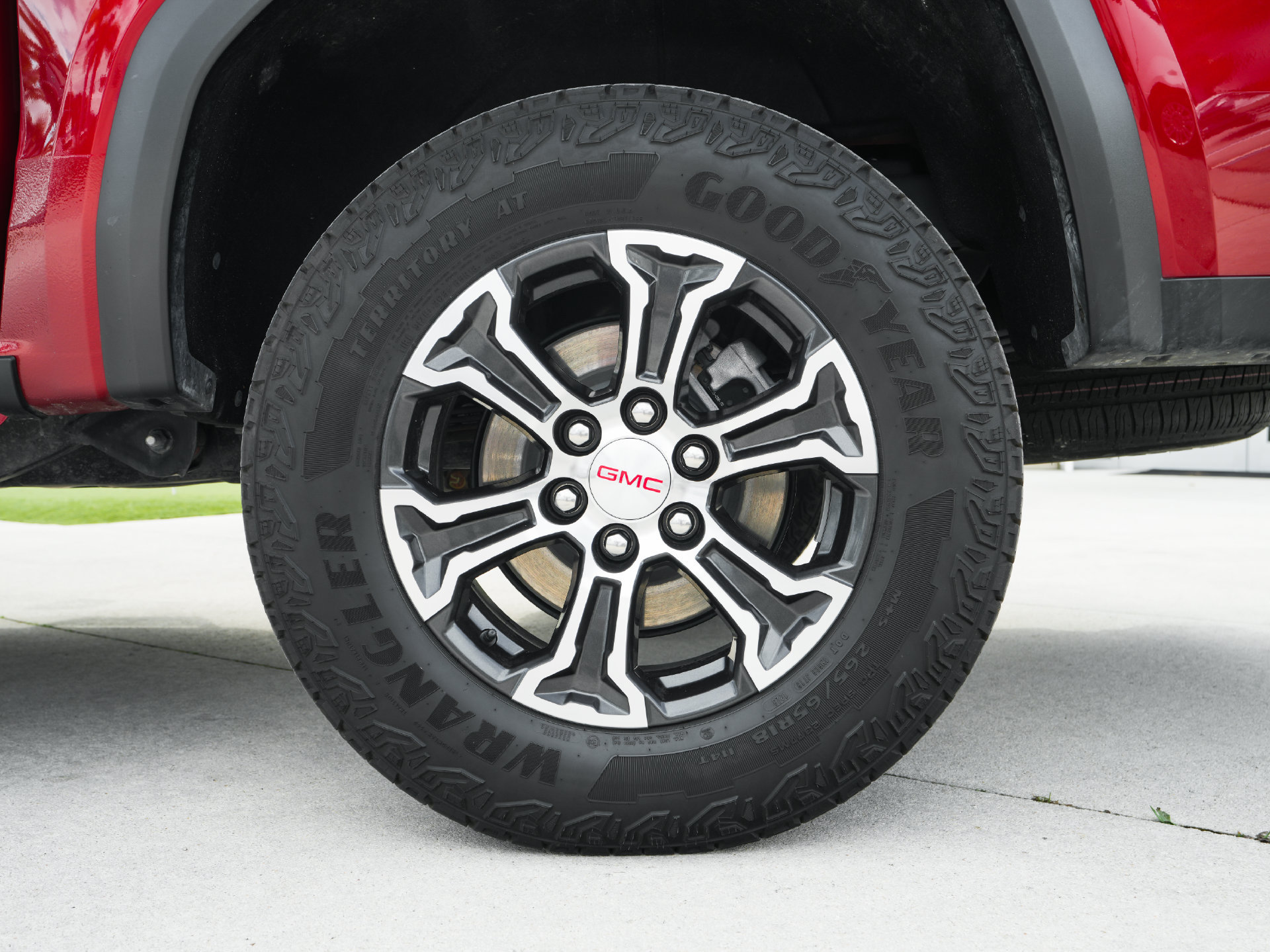 Used 2023 GMC Canyon AT4 w/ Technology Package AWD/4WD image 36