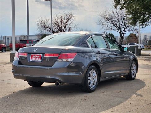 Used 2012 Honda Accord LX image 3