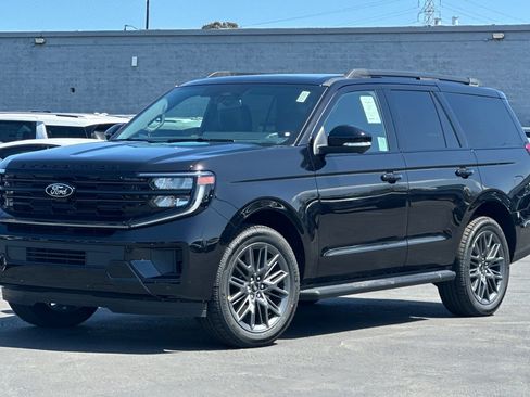 New 2026 Ford Expedition Platinum AWD/4WD image 15