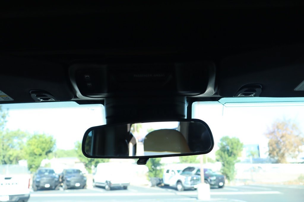 Used 2025 Jeep Wrangler Unlimited Sport S 4xe AWD/4WD image 32