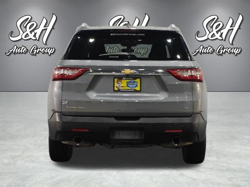 Used 2018 Chevrolet Traverse LT FWD image 20