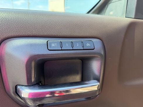 Used 2018 GMC Sierra 1500 SLT w/ SLT Premium Package AWD/4WD image 25
