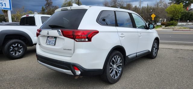 Used 2017 Mitsubishi Outlander ES FWD image 7