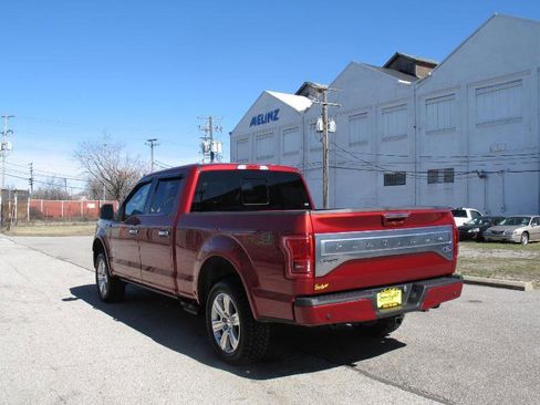 Used 2017 Ford F150 Platinum w/ Equipment Group 701A Luxury image 6