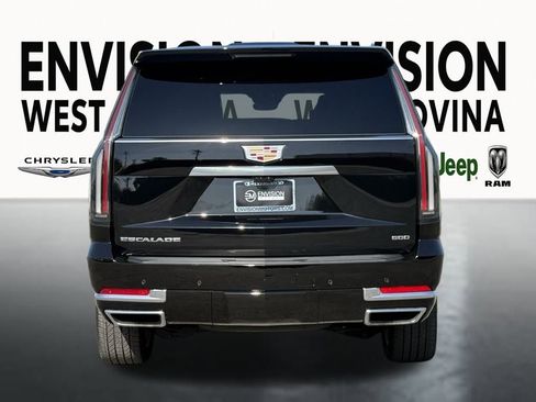 Used 2025 Cadillac Escalade ESV Premium Luxury image 9