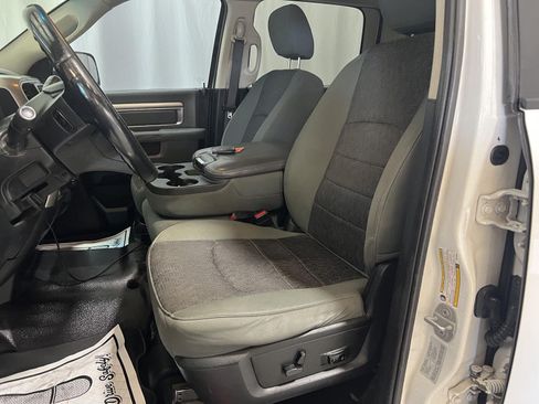 Used 2015 RAM 2500 SLT w/ Protection Group AWD/4WD image 19