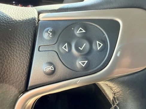 Used 2015 GMC Yukon XL Denali w/ Open Road Package RWD image 25