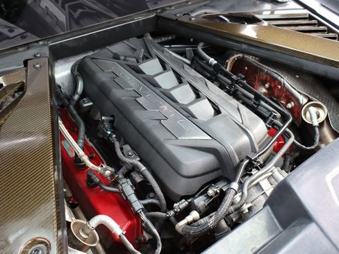 Used 2021 Chevrolet Corvette Stingray Preferred Cpe w/ Engine Appearance Package image 46