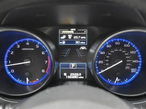 Used 2019 Subaru Outback 3.6R Limited AWD/4WD image 17
