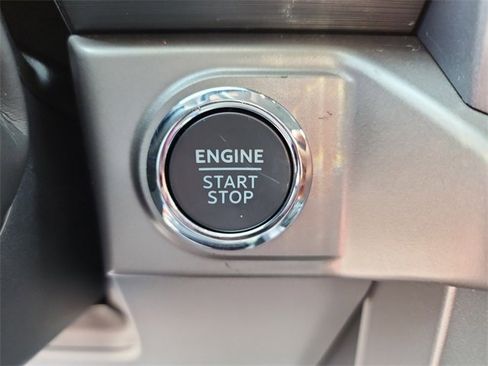 New 2025 Ford F150 XLT w/ Equipment Group 303A High image 29