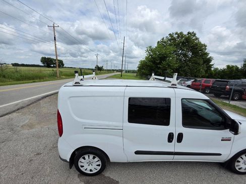 Used 2017 RAM ProMaster City Tradesman SLT w/ Rear Back-up Camera Group FWD image 3
