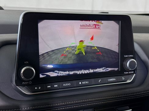 Certified 2024 Nissan Rogue SV image 6