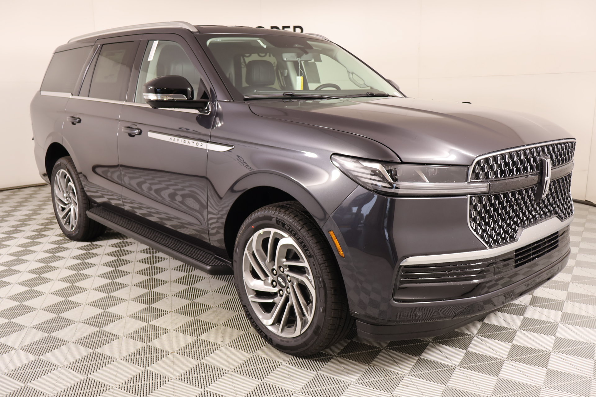 New 2026 Lincoln Navigator Premiere AWD/4WD 360° Tour