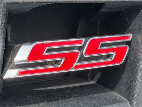 Used 2010 Chevrolet Camaro SS w/ RS Package RWD image 22