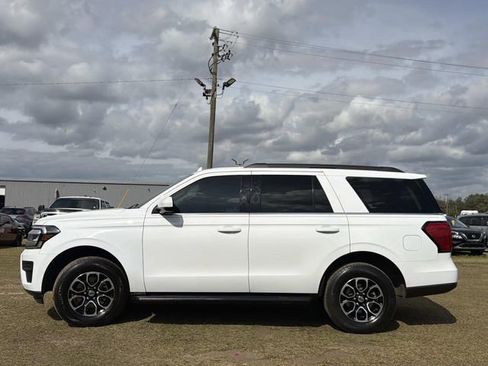 Certified 2022 Ford Expedition XLT image 28