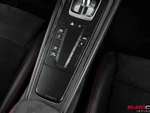 Used 2019 Porsche 911 GT3 RWD image 34
