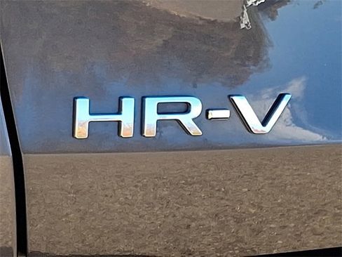Used 2025 Honda HR-V LX image 30