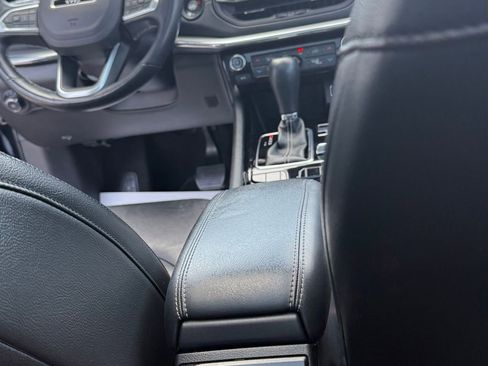 Used 2022 Jeep Compass High Altitude image 23