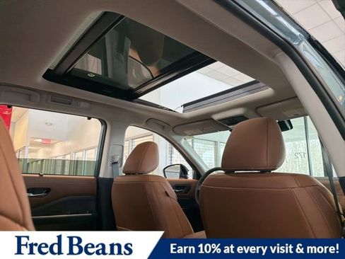 New 2026 Nissan Pathfinder Platinum w/ Cargo Package image 17