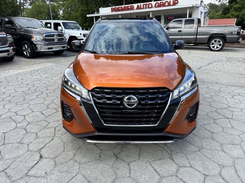 Used 2021 Nissan Kicks SR FWD image 19