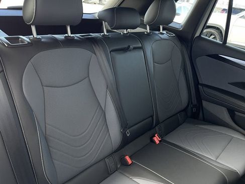 New 2026 Volkswagen Tiguan SE R-Line image 30