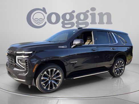 New 2026 Chevrolet Tahoe High Country w/ Sun And Tow Package RWD image 1