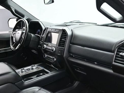 Used 2021 Ford Expedition Max Limited image 30