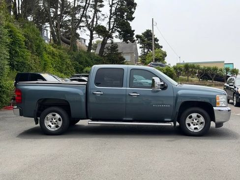 Used 2012 Chevrolet Silverado 1500 LT w/ All-Star Edition RWD image 4