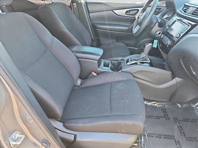 Used 2020 Nissan Rogue Sport S w/ Appearance Package FWD image 20