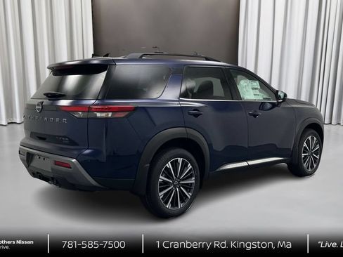 New 2026 Nissan Pathfinder Platinum w/ Accent Package AWD/4WD image 5