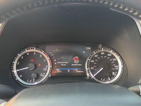 Used 2023 Toyota Highlander XLE FWD image 24