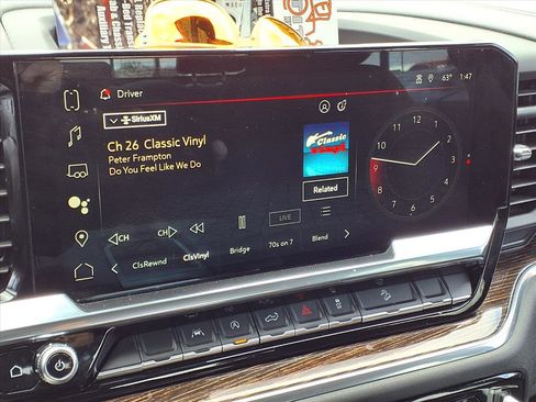 Used 2024 GMC Sierra 1500 SLE w/ X31 Off-Road Package image 4