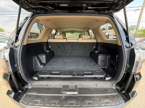 Used 2016 Toyota 4Runner SR5 RWD image 17