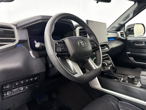 Certified 2023 Toyota Sequoia Platinum AWD/4WD image 4