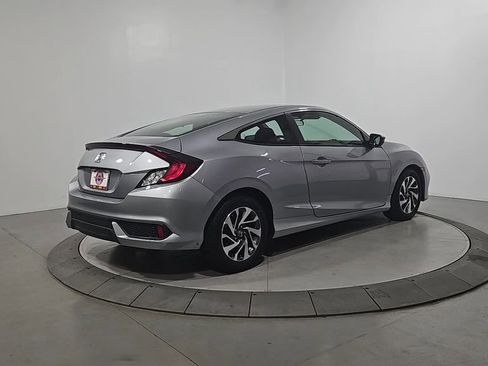 Used 2019 Honda Civic LX image 5