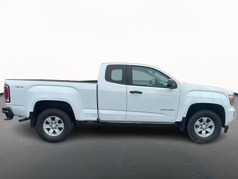 Used 2017 GMC Canyon 4x4 Extended Cab w/ Convenience Package image 2