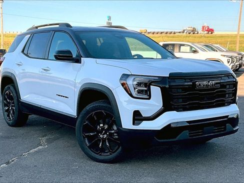 New 2027 GMC Terrain Elevation w/ Black Edition FWD image 2