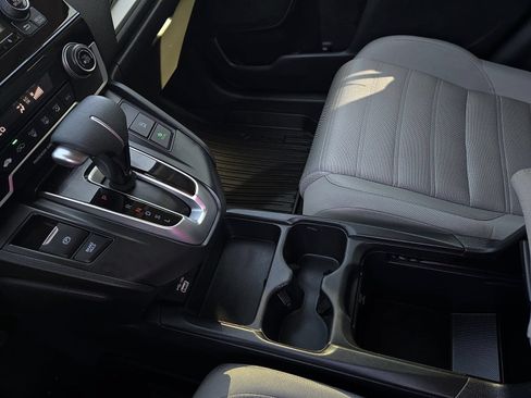 Used 2020 Honda CR-V LX image 21