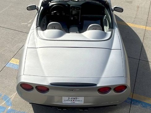 Used 2007 Chevrolet Corvette Convertible w/ Preferred Equipment Group image 25