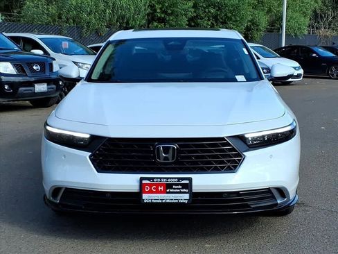 New 2026 Honda Accord Touring image 2